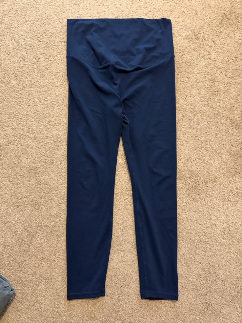 Fabletics Pure Luxe Navy Maternity Leggings size large - Picture 2 of 6